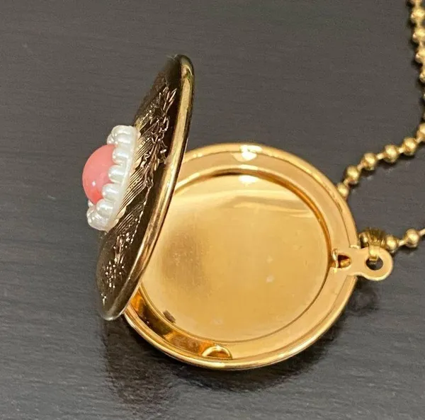 Vintage Unsigned Gold-tone Ball Chain Locket Pendant Necklace - Image 10