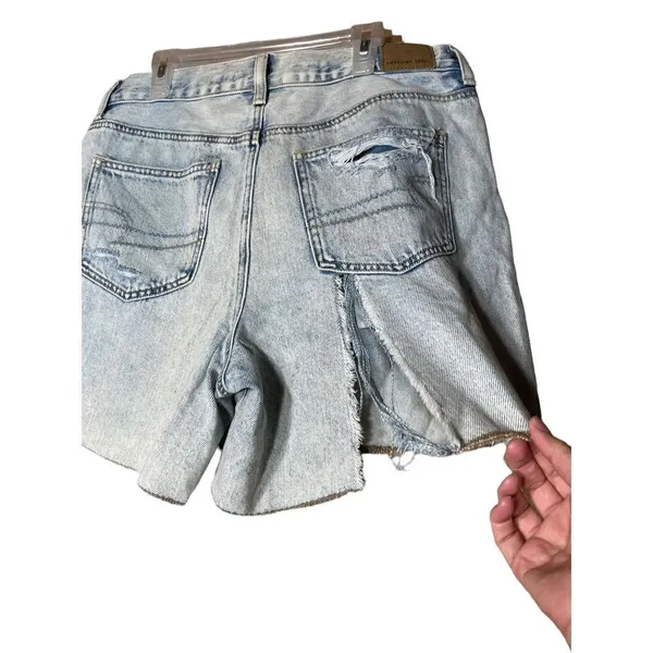 American Eagle High Rise‎ Mom Short Size 8 - Image 5