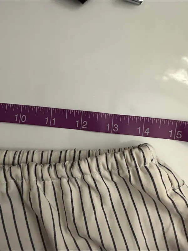 American Eagle Outfitters White Pants with Black Pinstripes - Image 6