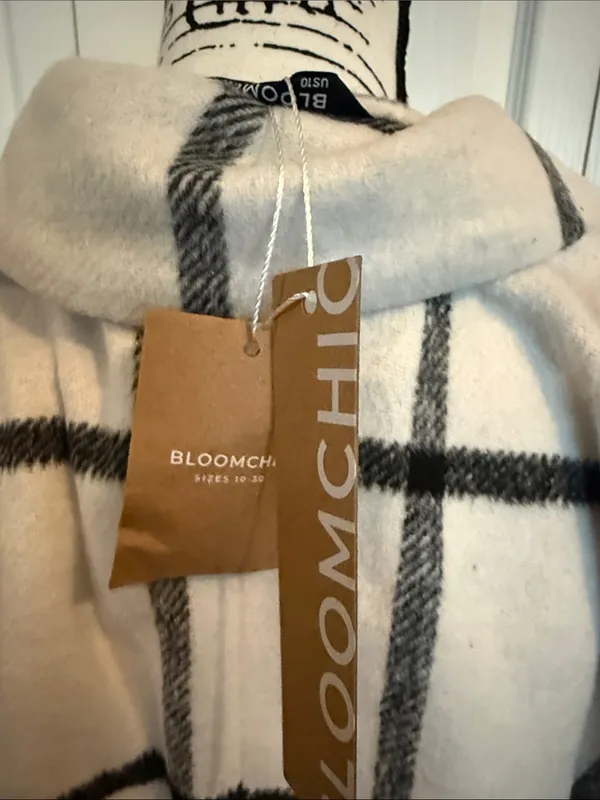 BloomChic Cream and Black Windowpane Double - Image 2