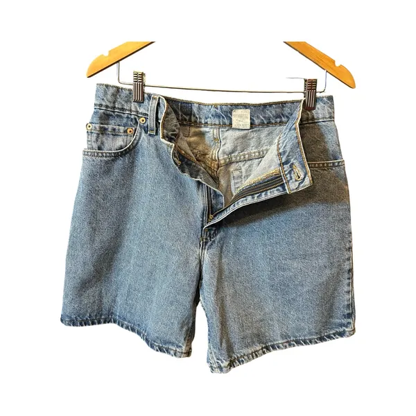 90’s Vintage Levi’s 551 Denim Shorts | Made in USA | Unisex -VTG Size-14/ (33”) - Image 8