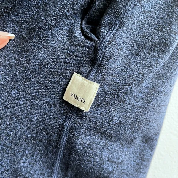 Vuori Performance Jogger Women Medium Navy Heather Activewear VW303 Athleisure - Image 6