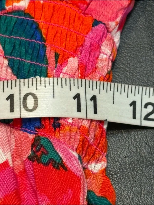 Abel the Label floral print dress with smocked waist and a high-low hem size M - Image 10