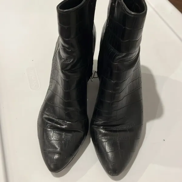 Dolce Vita Black Croc‑Style Block Heel Booties — Size 7 - Image 4