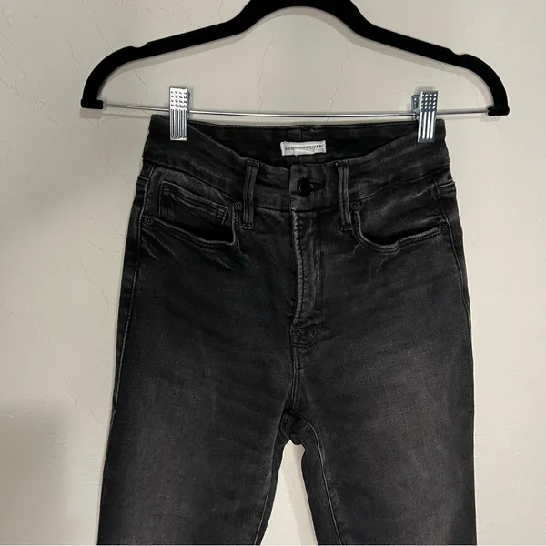 Good American‎ Good Classic Straight Step Hem High-Rise Washed Black Denim Jeans - Image 3