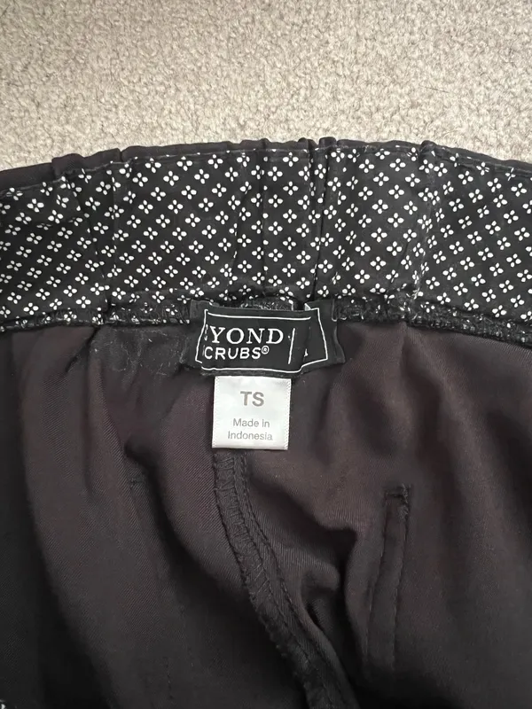 Beyond Scrubs Black Bottoms - Image 2