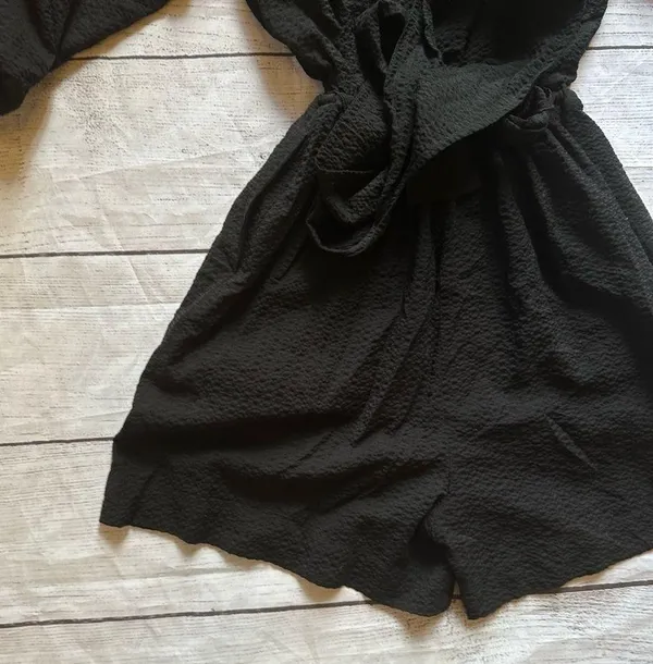 Anthropologie Francesca Balloon Sleeved Textured Romper Black Size XS - Image 11