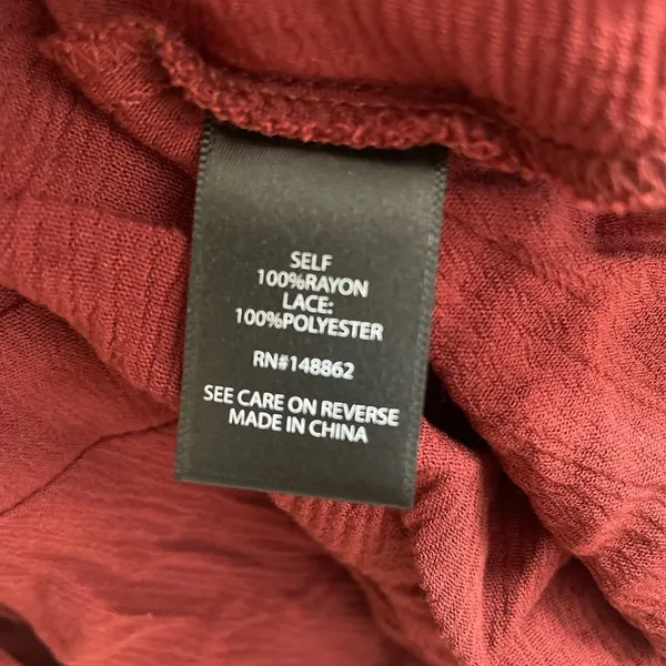 TORRID Crinkle Gauze Lace Inset Surplice Top Tie Wrap in Madder Brown Size 1 - Image 9