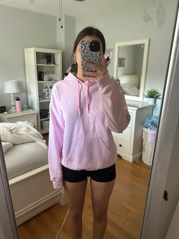 Gildan Pink Hoodie - Image 4