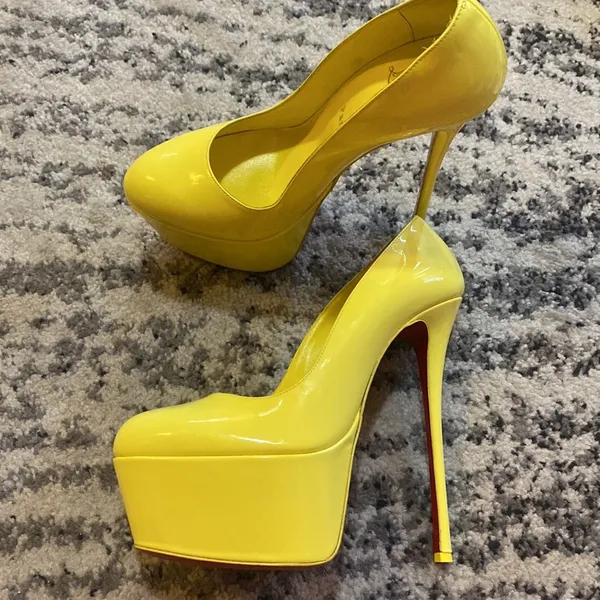 Dolly Alta patent leather platform pumps - Image 4