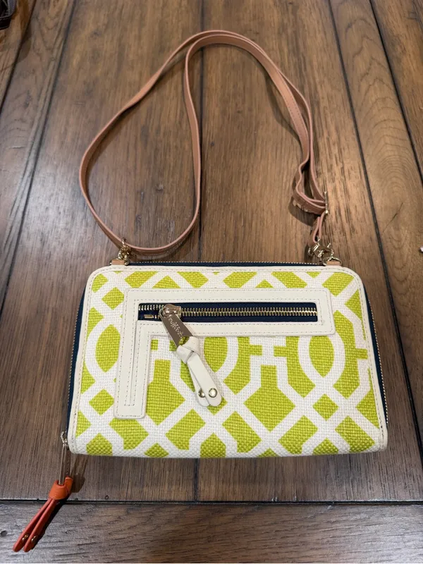 Spartina 449 Cream, Orange & Lime Crossbody Wallet like new - Image 5