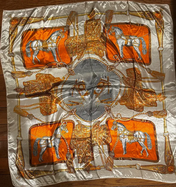 VINTAGE Equestrian ivory/ORANGE Horses&Tassels Print silky Scarf 35’/35’ - Image 16