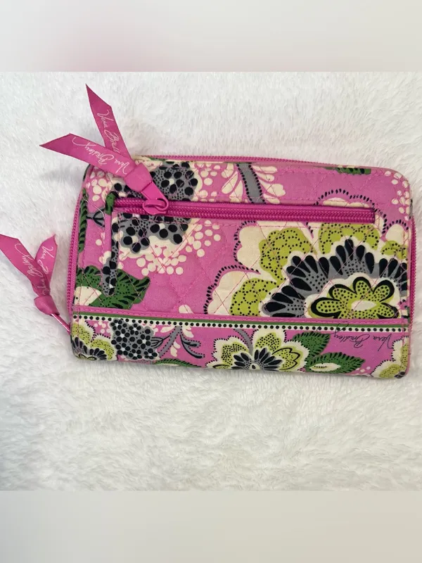 Vera Bradley Turnlock Wallet Priscilla Pink Quilted Floral Boho Clutch - Image 2