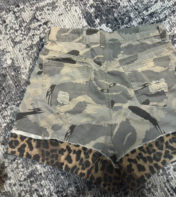 POL Distressed High Waisted Jean Shorts - Image 8