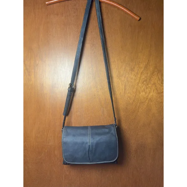 Coldwater Creek Dusty Blue Leather Flap Crossbody Bag Soft Pebbled Adjustable Strap - Image 3