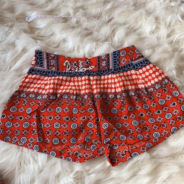 Boho Halter Neck Two Piece Top and Shorts Vintage Print Size Small - Image 8