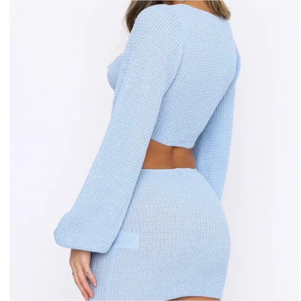 White Fox Blue Always Daydreaming Long Sleeve Crop Size Large - Image 2