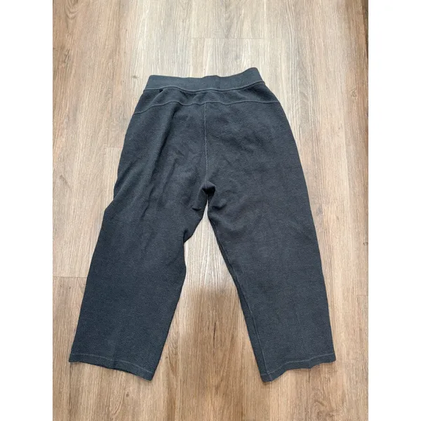Lululemon Waffle Knit Wide Leg Crop Pants Charcoal Grey Textured Size 8 3778 - Image 2
