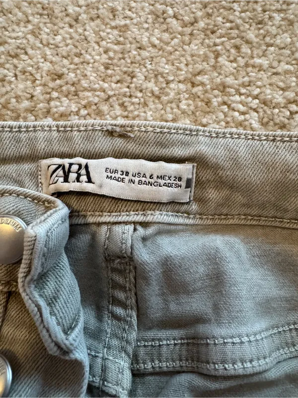 Zara Jeans - Image 3