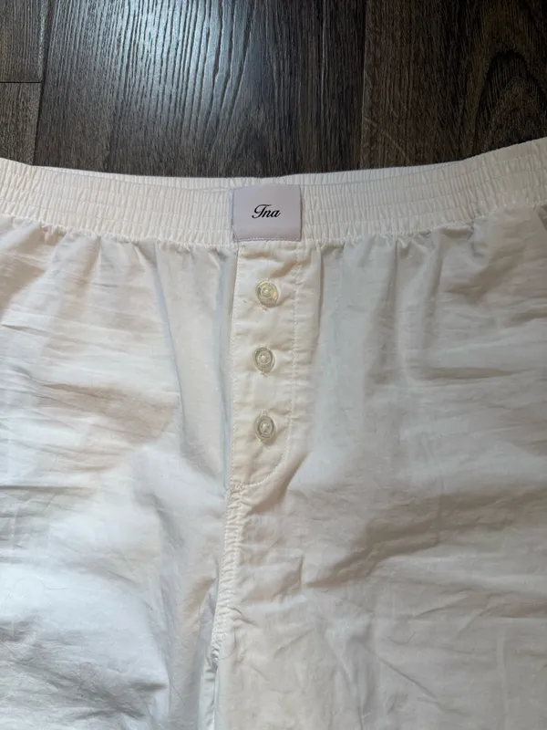 Aritzia TNA Cotton White Boxer Pants - Image 3
