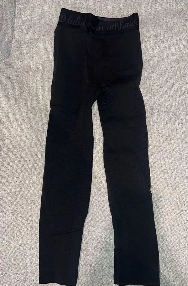 Lululemon Cropped Black Leggings Size 2 - Image 2
