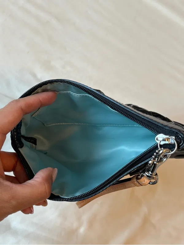 COACH | Signature C Black Patent Leather Wristlet - Image 7