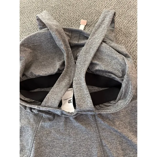 All in Motion Grey Racerback‎ Athleisure Tank Top Built in Bra Active Small - Image 3