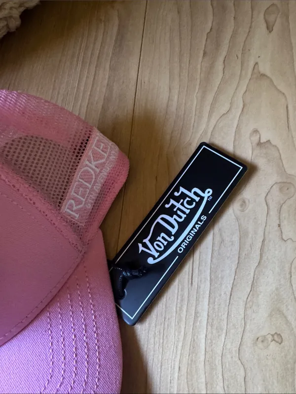 Von Dutch Pink Trucker Hat - Image 2