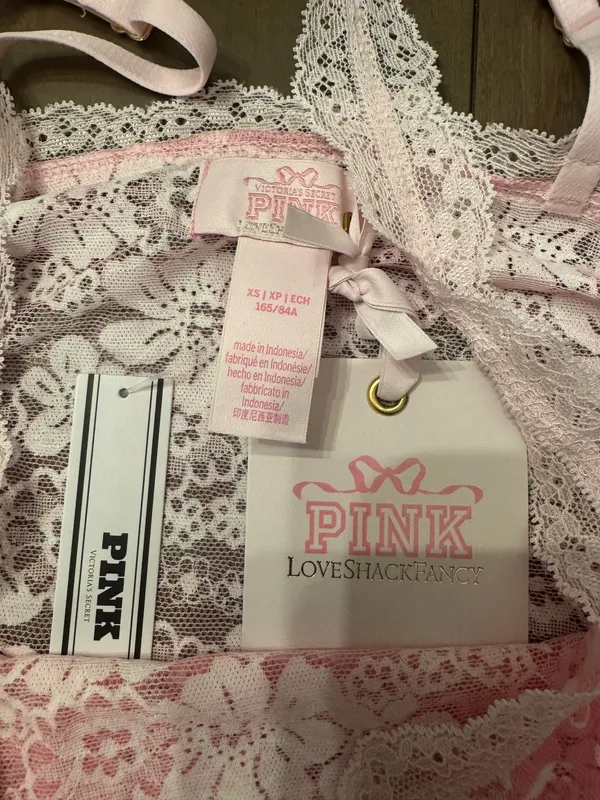 VS Pink x LoveShackFancy Size XS Pink Bow Lace Camisole Tank NWT Coquette - Image 2