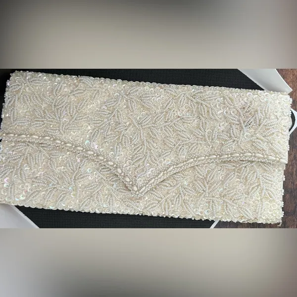 VINTAGE: La Regale | ladies clutch handbag - Image 15