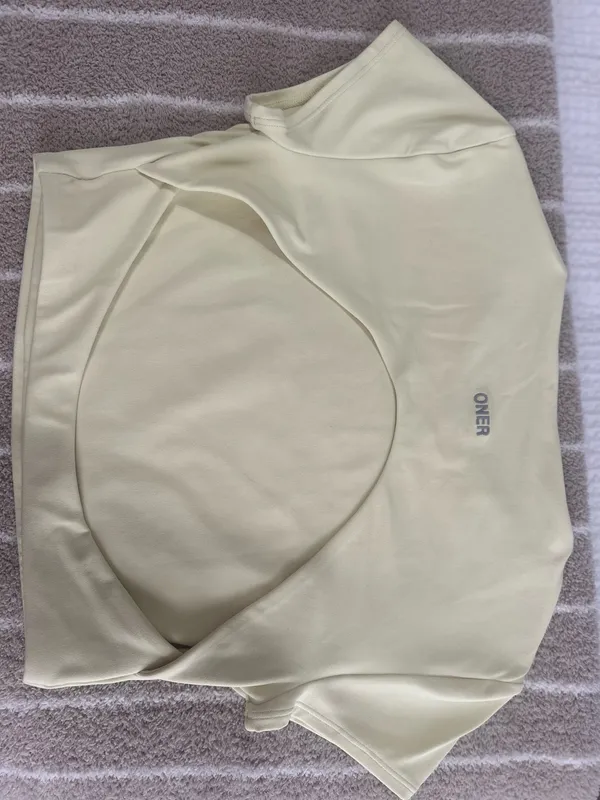 Oner active open back crop top - Image 2