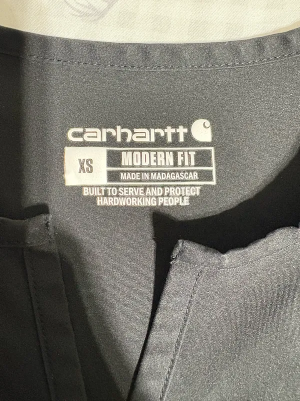 Carhartt Scrub Top - Image 2