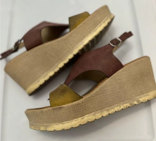 Wedges Made In Spain Tan Size 9 - Image 2