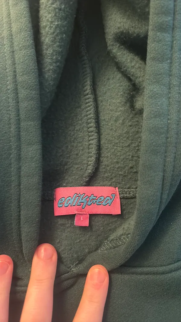 Edikted Sweatshirt - Image 3