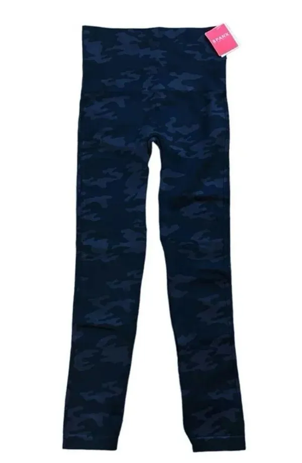 Spanx Leggings Size Medium NWT Black Camo Compression Seamless Look at Me Now - Image 3