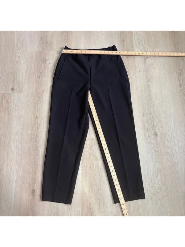 Athleta EUC Women's Black Brooklyn Ankle Pant Size 6 - Image 2