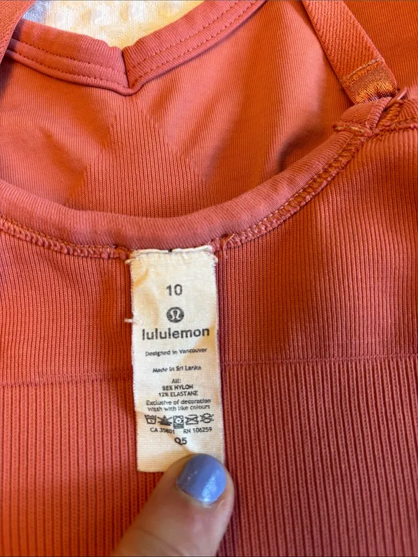 lululemon athletica 10 Rose Mauve Convertible Racerback Light Support Sports Bra - Image 11