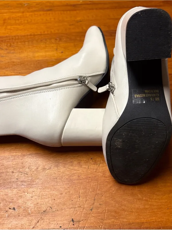 Altar'd State White Leather Ankle Boots - Image 4