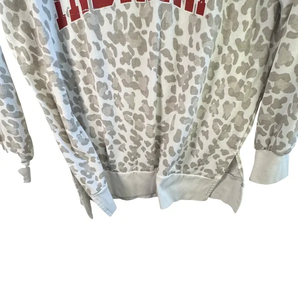 Gameday Couture Indiana Hoosiers Leopard Print Sweatshirt Gray‎ White Large NCAA - Image 7