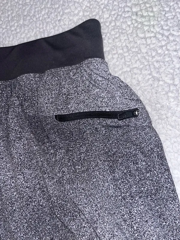 Lululemon Men’s T.H.E. Shorts Luxtreme Liner 9" - Image 12