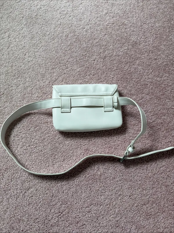 Sam Edelman Emily Belt Bag - Image 6