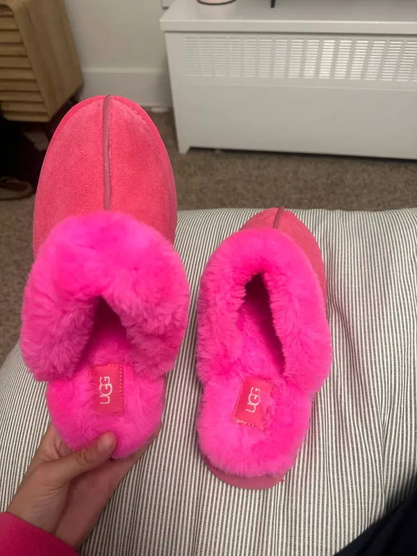 UGG Slippers - Image 2
