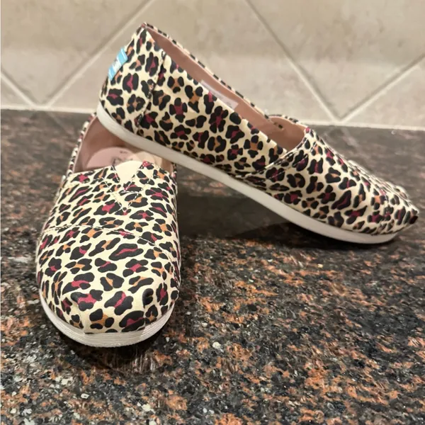 Tom’s Classic Alpargata Leopard - Image 2