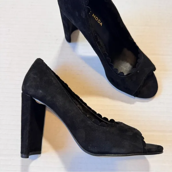 Pelle Moda Black Suede Scalloped Peep Toe Heels Womens 7 Cresent Shaped Heel - Image 11