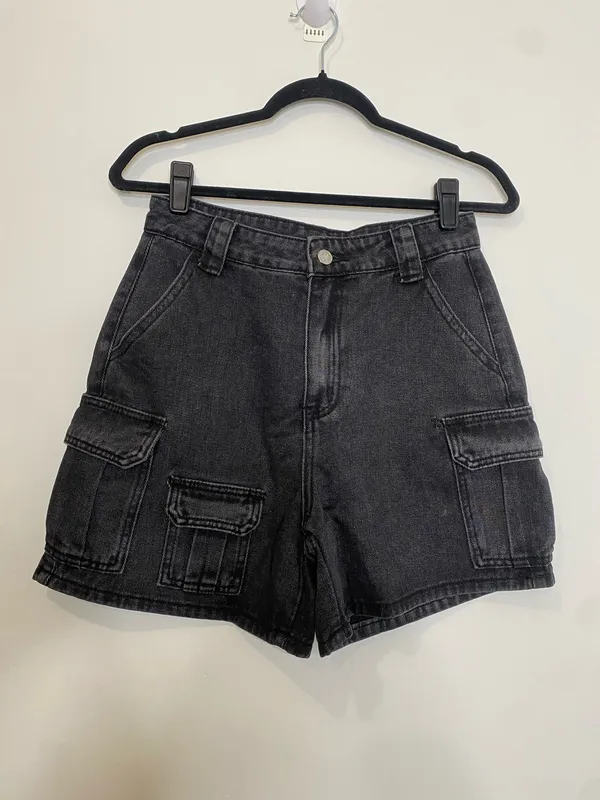 SHEIN Black Denim Cargo Shorts - Image 4