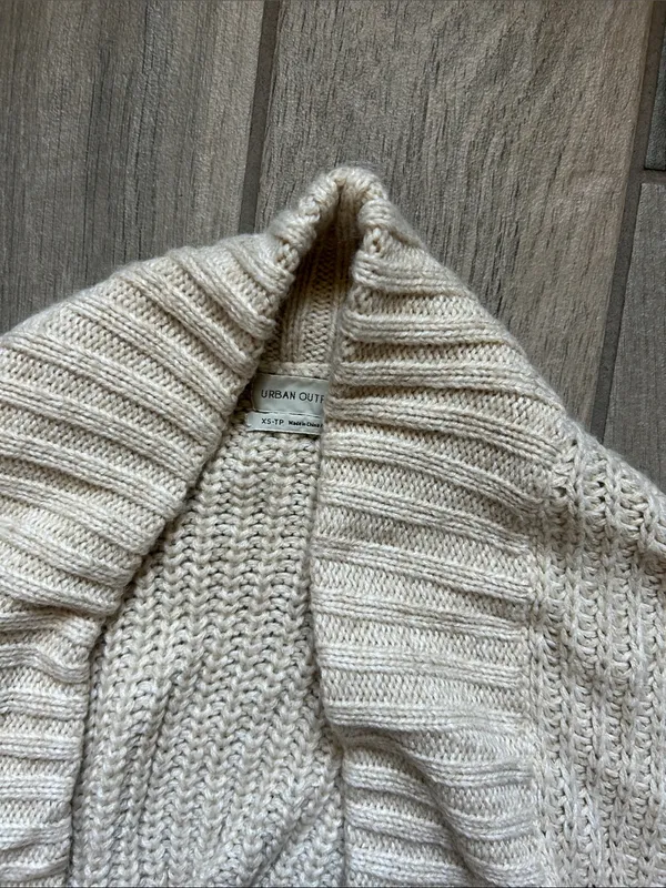 Urban Outfitters Cream Open-Front Ribbed Shawl Cardigan - Image 3