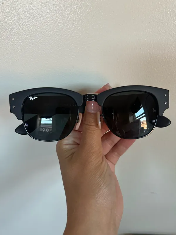 Ray-Ban Sunglasses - Image 6