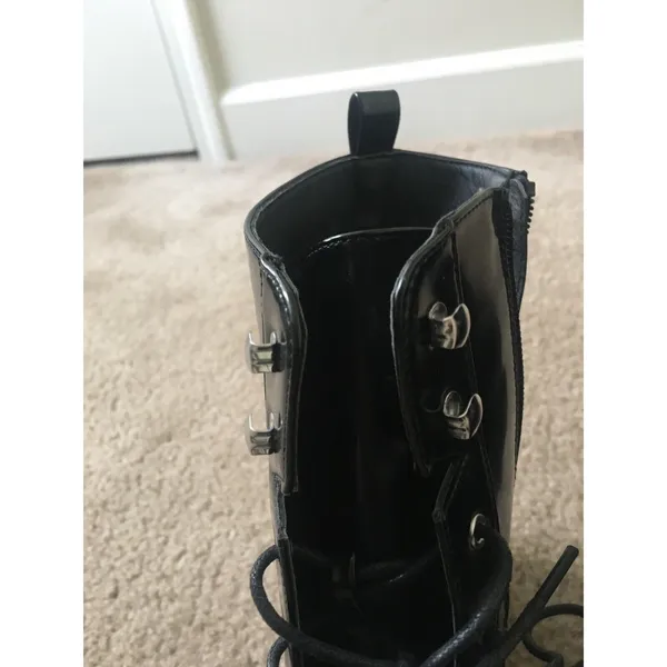 Wild Diva Women's High Top Gloss Boots Shoes Size 9 Black - Image 3