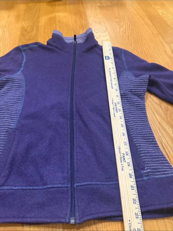 Kuhl women’s Chianti fleece full zip jacket medium. - Image 3