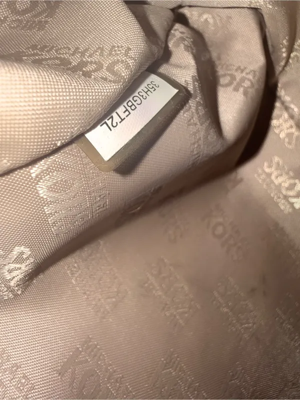 MICHAEL Michael Kors Sutton Medium Pink Pebbled Leather Satchel - Image 11